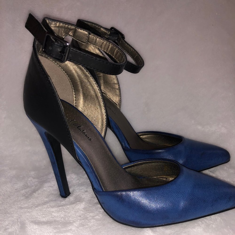 Michael Antonio Blue/Black Pumps w/Ankle Strap 6M